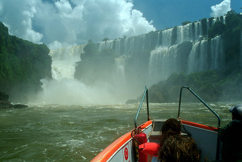 Boat ride into the Iguazu 1